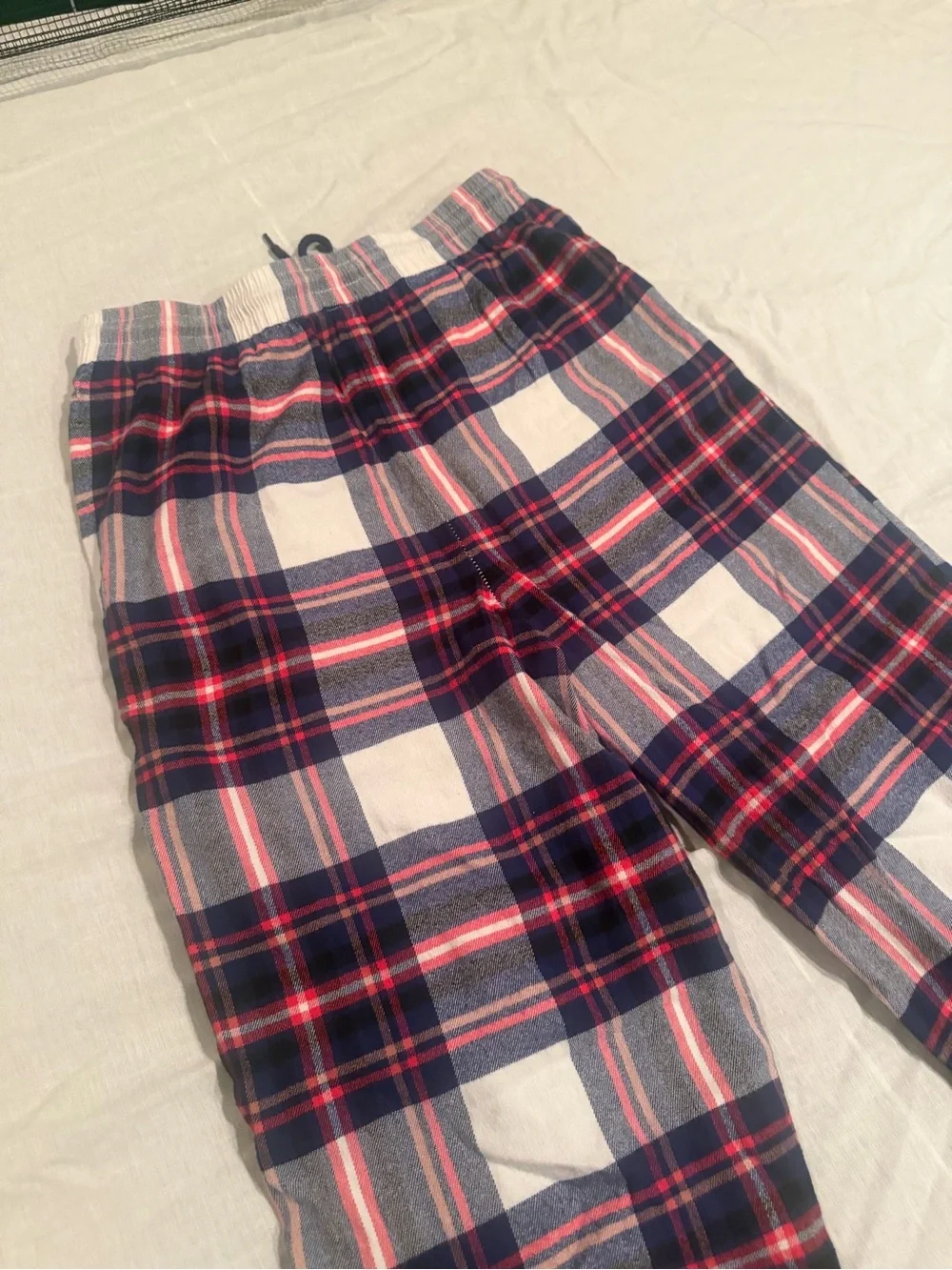 Aeropostale x Nickelodeon Spongebob Pajama Red Plaid Flannel Pants, Adult Small